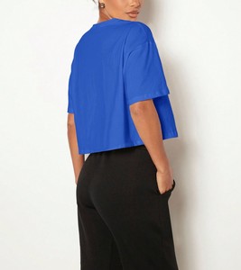 Haut court oversize bleu vif avec logo personnalisé, épaules tombantes, pour femme, style décontracté, polyvalent, ambiance streetwear - Product Image 5