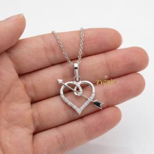 Collar con Colgante de Plata de Ley 925 en Forma de Corazón Romántico, Chapado en Oro Rosa con Diamantes, Elegante y Lujoso para Mujer, Ideal para Compromiso o Boda - Product Image 1