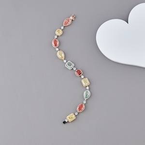 Bracelet de luxe pour femme en argent sterling massif 925 plaqué rhodium avec diamant fantaisie de couleur cultivé en laboratoire, taille poire - Product Image 2