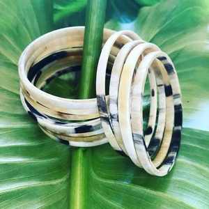 Brazalete de Cuerno Artesanal Ecológico de la Mejor Calidad, Brazalete de Cuerno de Búfalo de Alta Calidad para Mujer, Venta Caliente - Product Image 2