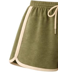 Conjunto de Camisola y Pantalones Cortos para Mujer en Verde Oliva y Beige, Traje de Dos Piezas para Verano, Top Corto de Mezcla de Algodón con Estampado de Hongos y Pantalones Cortos con Cordón Ajustable - Product Image 6