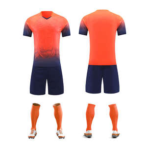 Uniformes de Fútbol de Secado Rápido de Alta Calidad 2026, Ropa Deportiva de Entrenamiento de Fútbol con Logotipo Personalizado, Servicio OEM y Kits de Fútbol al por Mayor - Product Image 1