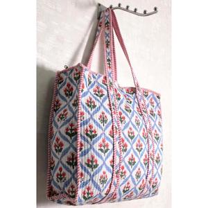 <b>Indian</b> Handmade Cotton Quilted Tote <b>Bag</b> Floral Shoulder <b>Bag</b> Zipper Handbag Boho Shopping <b>Bag</b> - Product Image 5