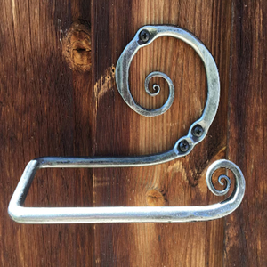 Hand Forged <b>Curtain</b> <b>Holders</b> - Product Image 4