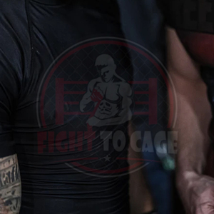 Ropa de Lucha de Buena Calidad, Camiseta Deportiva Negra Ecológica de Secado Rápido con Spandex/Poliéster 180g, Servicio OEM - Product Image 3
