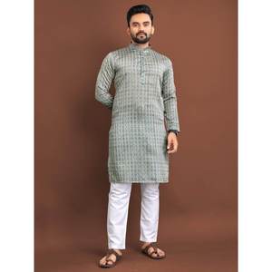Conjunto de Kurta y Pijama de Seda Jacquard con Estampado Digital de Lujo, Multicolor - Product Image 1