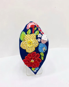 Diademas Unisex de Tela Bordada a Mano con Detalles Florales con Cuentas, Ajustables y Ecológicas para un Confort Suave - Product Image 1