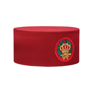 Chapeau de cérémonie ethnique en velours brodé avec couronne d'amarante, sur mesure, pour usage quotidien - Product Image 2