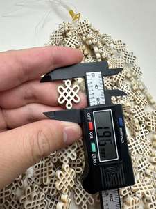 Cuentas Sueltas de Turquesa con Forma de Nudo Chino de la Marca LGJ al por Mayor, Varios Colores, Empacadas en Caja, Provenientes de Mongolia Interior para la Fabricación de Joyas - Product Image 2