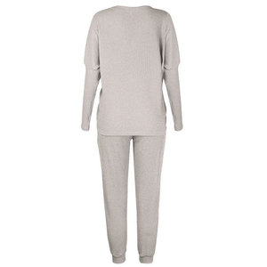 ชุดโซฟาคุณภาพสูง ทนทาน ออกแบบมาเพื่อความสบายยาวนานและเหมาะสำหรับการใช้งานในบ้านทุกวัน - Product Image 2