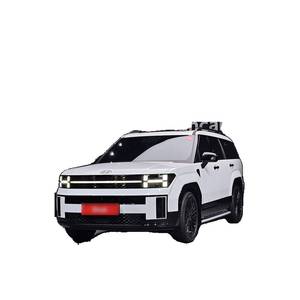 Hyundai Santa Fe HEV 1.6 4WD 2023, 15,904 km, con Caja de Cambios Automática, Asientos de Cuero, Cámara Trasera, Volante a la Izquierda - Product Image 1