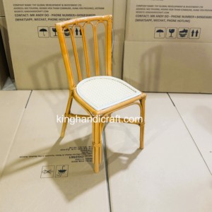 Chaises en rotin faites à la main pour enfants, mobilier de location pour mariages, fêtes d'anniversaire, baby showers, événements et célébrations pour enfants - Product Image 1