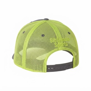 Gorra de béisbol unisex de malla verde neón y gris carbón, con texto bordado personalizado, ajustable, estilo snapback, informal, deportiva, para el sol. - Product Image 6