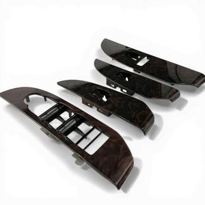 Juego de 4 Cubiertas Decorativas para el Panel de Interruptores de Ventanas, para GMC Yukon Denali, Chevrolet Tahoe y Suburban 2007-2009, Reemplazo OEM, Color Madera Oscura - Product Image 2