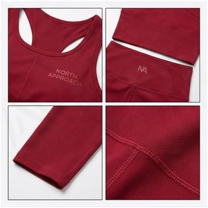 Conjunto de Yoga Rojo de 2 Piezas, Top Corto Deportivo, Leggings de Cintura Alta, Ropa Deportiva sin Costuras, Ropa Deportiva para Mujer - Product Image 4