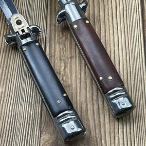 Cuchillo Plegable Táctico Italiano AKC con Mango de Madera para Camping, Caza y Actividades al Aire Libre, con Funda de Nailon - Product Image 6