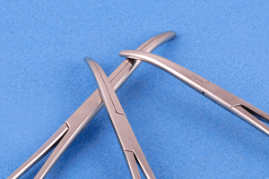 Instrumentos Quirúrgicos Hemostáticos Dentales, Pinzas Hemostáticas Curvas de 180 mm, Bajo MOQ, en Venta - Product Image 4