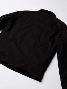 Chaquetas Vaqueras de Mezclilla con Logotipo Personalizado al por Mayor, Chaquetas Vaqueras Extra Grandes para Hombre, Moda Urbana, Chaquetas con Cuello de Piel de Calidad - Product Image 6