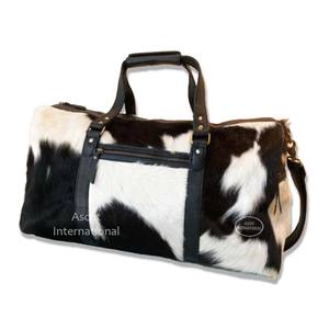 Sac de voyage de luxe en cuir de vachette Hairon avec fourrure blanche et noire pour hommes et femmes, sac de sport en gros - Product Image 6