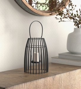 Lanterne à bougie moderne en fil métallique noir - Porte-bougie hurricane avec insert en verre et poignée pour décoration de centre de table - Product Image 1