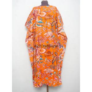 Vestido Maxi Kaftan de Algodón Indio con Estampado Floral Vintage, Cuello en V, Sin Mangas, Silueta Ajustada, Ecológico, Informal, para la Playa o como Ropa de Dormir - Product Image 6