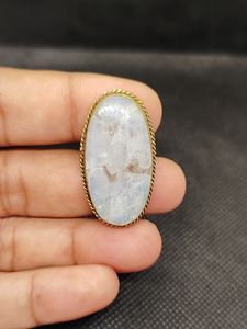 Pendentif rainuré en pierre de lune 100% naturelle, de qualité supérieure, avec rainure en laiton, prix de gros, lot de pendentifs en macramé en pierre de lune, cristal - Product Image 2