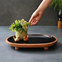 Grande assiette ovale en bois sculptée à la main, noire, pour le service du pain, avec finition émail colorée, design personnalisé, luxe et élégance de haute qualité