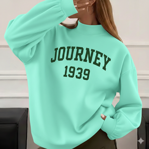 เสื้อสเวตเชิ้ตคอเต่าโอเวอร์ไซส์สำหรับผู้หญิง พิมพ์ลายกราฟิก สไตล์ลำลอง แขนยาว ทรงหลวม เหมาะสำหรับฤดูหนาว แบบเสื้อยืด - Product Image 3