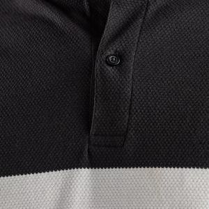 Polos de manga corta al por mayor de bajo precio de venta caliente, camiseta de bloque de color impresa personalizada de tela suave de verano para hombre en blanco de talla grande - Product Image 2