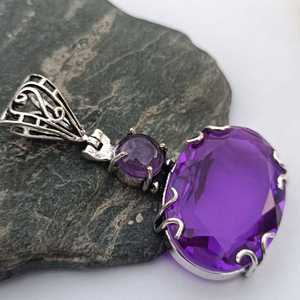 Hermoso colgante de amatista, plata de ley 925, joyería hecha a mano, regalo para mujer, cumpleaños, diseño elegante y lujoso - Product Image 1
