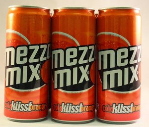 Paquete de 24 Latas de Refresco Mezzo Mix Classic Cola Naranja, Bebida Carbonatada Premium, Venta al por Mayor, Calidad de Exportación, Alemania - Product Image 4