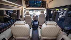 MINT Clase B 2026 Midwest Automotive Designs PATRIOT MD4 AWD Sprinter | Autocaravana | Casa Rodante | Remolques de Viaje | RV - Product Image 3