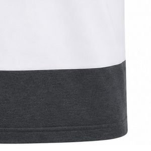เสื้อโปโลสีเทาชาร์โคลลายทางสีขาว แขนสั้น แต่งสีบล็อก พร้อมปักโลโก้ JJ สำหรับผู้ชาย สไตล์ลำลองแนวสปอร์ต - Product Image 6