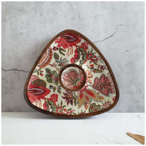 Plateau de service en bois fait main, forme irrégulière, motif floral, design traditionnel chinois, assiette décorative pour la maison et la cuisine - Product Image 2