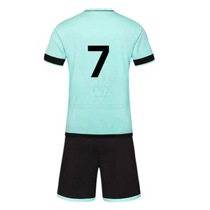 Nouvelle arrivée : uniforme de football avec coutures renforcées, adapté aux joueurs jeunes et adultes, conçu pour une utilisation durable. - Product Image 2