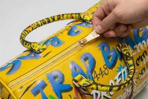 Sac de voyage de luxe en cuir, imprimé graffiti, fermeture éclair, sac de week-end, sac de sport, jaune, grande capacité, style décontracté - Product Image 3
