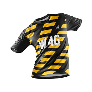 Maillot de football à séchage rapide avec logo personnalisé imprimé, 100% polyester, manches courtes, pour équipes et clubs de football, livraison rapide depuis le Pakistan - Product Image 4