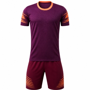 Último Diseño, Logotipo Personalizado, Uniforme de Fútbol Transpirable de Secado Rápido, Manga Corta, Conjunto de Uniforme de Fútbol de Alta Calidad, Precio Competitivo - Product Image 6