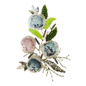Accessoires vestimentaires brodés à la main très demandés - Appliques à coudre - Fruits roses et bleus avec feuilles en 3D en promotion - Product Image 1