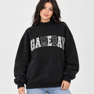 Sudadera de Mujer Negra con Apliques de Letras a Cuadros para el Día del Partido, Personalizada con Nombre, Cuello Redondo, Cómoda, Bordada, de Forro Polar - Product Image 1