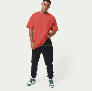 Camisetas de Hombre de Poliéster y Algodón, Diseño Simple, Color Liso, Logotipo con Impresión Digital, Tejido Grueso de 280 g/m², Corte Regular - Product Image 1