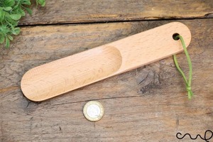 Beech Wood Shoehorn with Long Handle for Pregnant Women and Elderly Wooden Shoehorn Long Handle <b>Shoe</b> Lifter For Easy Wear Round - Product Image 6