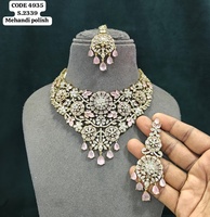 Set Perhiasan Kalung Antik Berlapis Emas Motif Bunga dengan Liontin Teardrop dan Rumbai, Anting & Mang Tika untuk Pengantin, Grosir