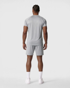 T-shirt pour homme en argent uni, col rond, coupe classique, manches courtes, vêtements de sport, 100% polyester, 220 grammes, anti-transpiration - Product Image 2