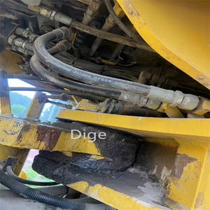 Cargadora Usada Komatsu WA500-3 de 9 Toneladas, Original de Japón, 235kW, Cucharón de 4.3-5.6m³, Elevación Potente, Fácil Operación - Product Image 5