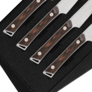 Juego de 4 cuchillos para carne de acero inoxidable con hojas afiladas y mangos de madera, en caja de regalo, para cortar carne de res en la mesa. - Product Image 6