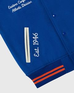Chaqueta Varsity de los New York Knicks, Unisex, Azul, con Logotipo de Búho Bordado, Estilo Urbano, Manga Larga, para Invierno, de Lana - Product Image 4