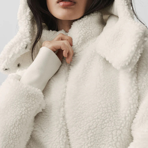 New arrival Women's Foxy Sherpa Jacket Removable Hood Teddy Fleece Zip Up Winter Coat Plush Sherpa premium Outerwear Custom OEM - Product Image 4
