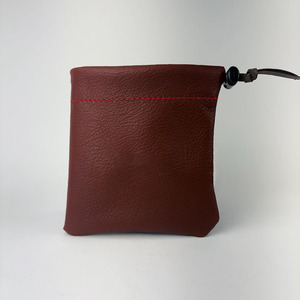 Étuis de luxe en cuir pour accessoires de golf, conçus pour les voyages haut de gamme et la commodité des tournois, à prix abordable. - Product Image 3