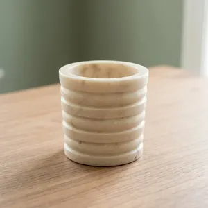 Vase rond en marbre pour table, décoration intérieure minimaliste, salon, durable, toutes saisons - Product Image 3